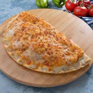 Image for 'بيتزا كاليزوني الدجاج الحجم الكبير' Item
